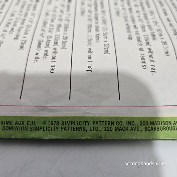 SIMPLICITY  Sewing Pattern #8393-DRAWSTRING BAGS-5 DIFFERENT STYLES - Picture 3 of 4